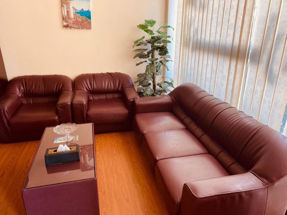 Pan Emirates Hotel Apartments 샤르자 외부 사진