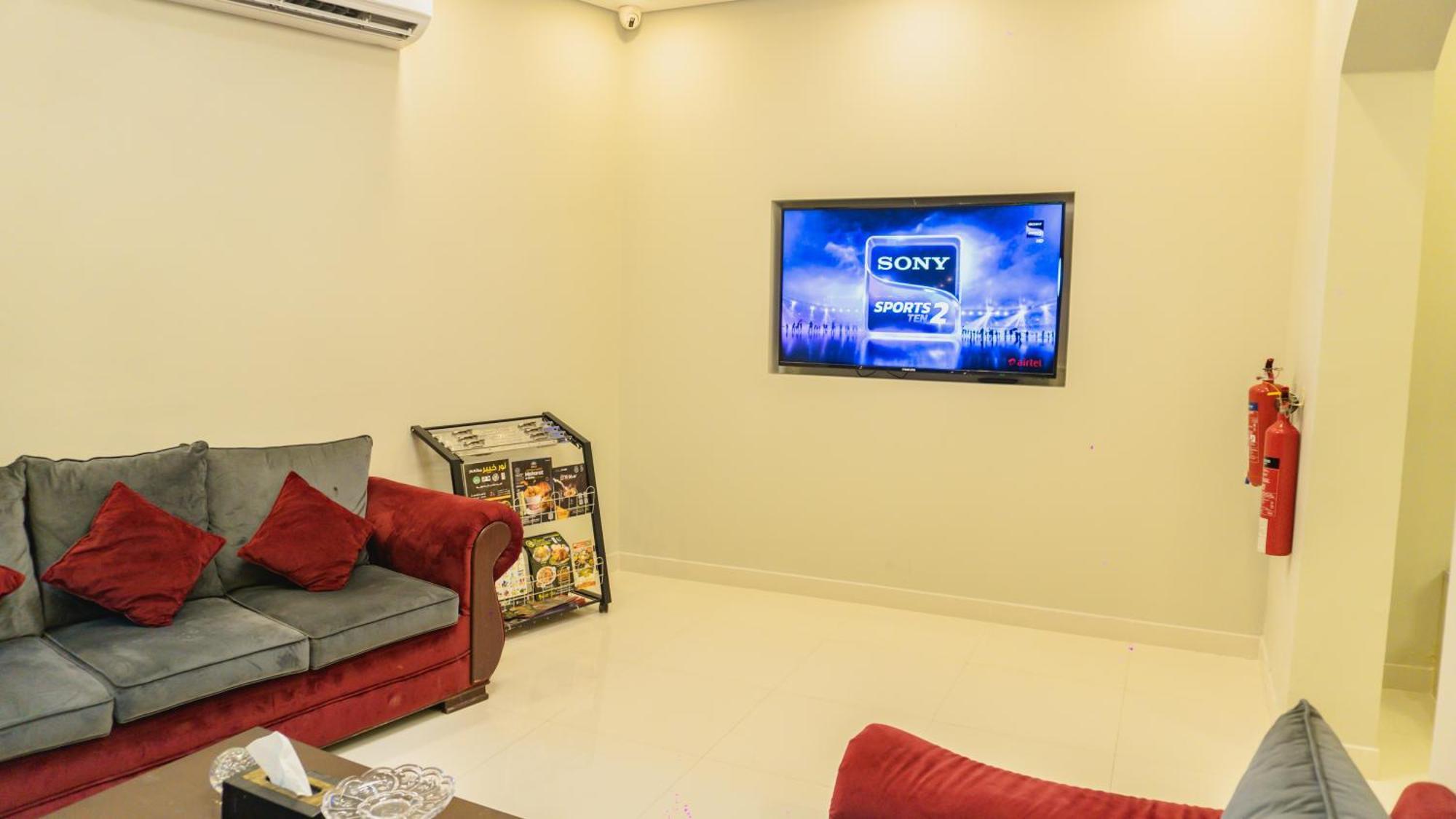 Pan Emirates Hotel Apartments 샤르자 외부 사진